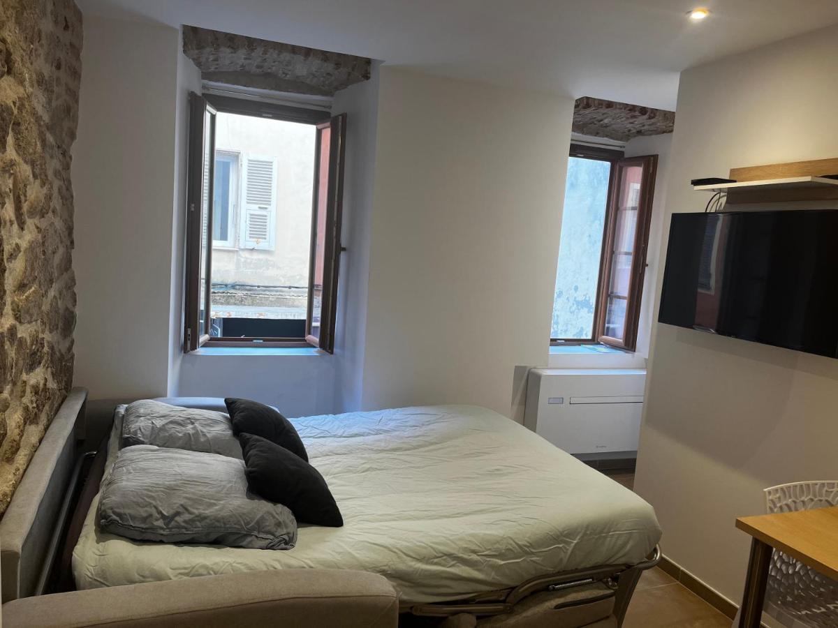 Charmant Studio Au Coeur De La Rue Fesch D'Ajaccio أجاكسيو المظهر الخارجي الصورة